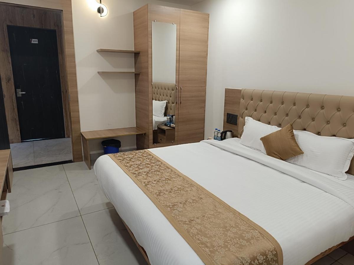 Shrreyas Inn Boarding & Lodging Kundapura Exterior foto